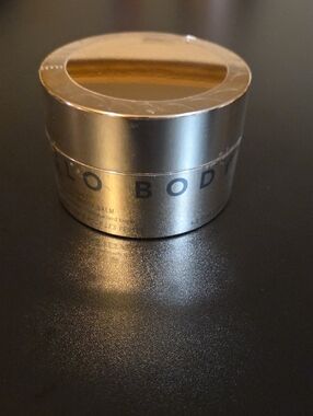 JLO Body Firm + Flaunt                            Targeted Booty Balm